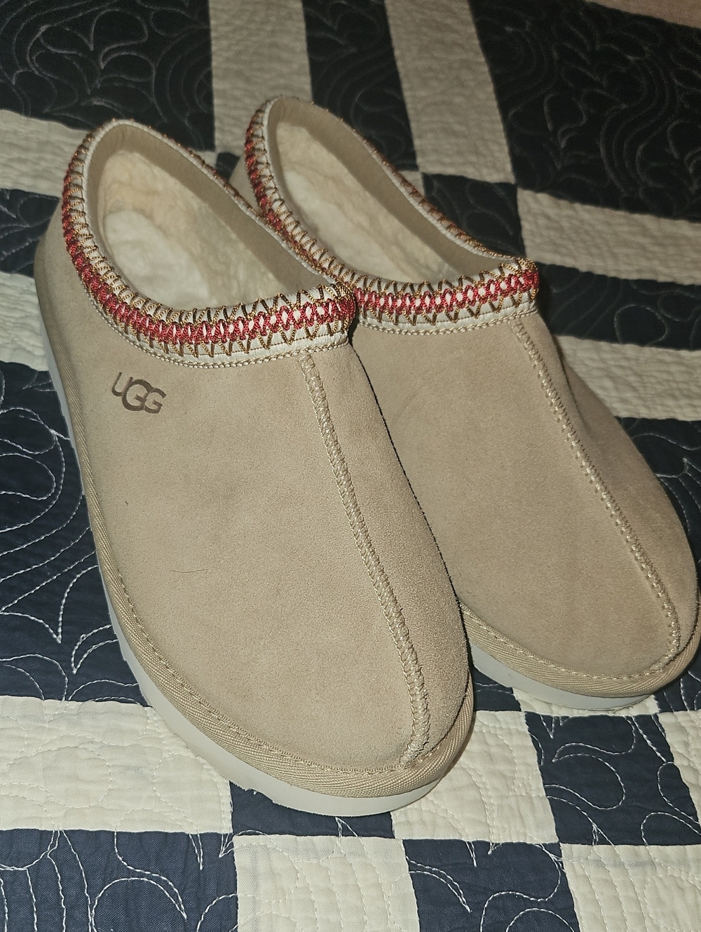 UGG Braid Tasman II Winter Slippers Sand SZ. 10